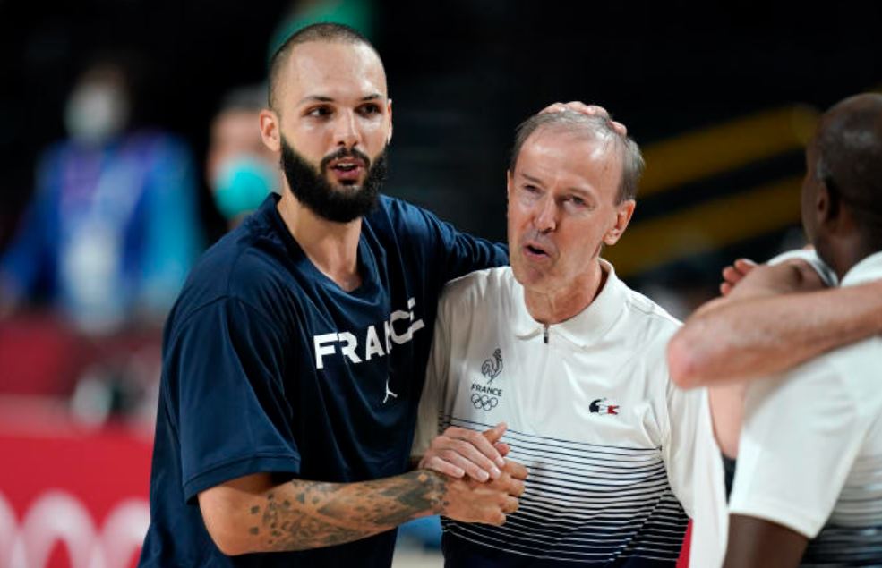 Evan Founier et Vincent Collet, membres de l'équipe de France
