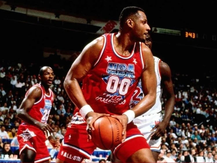 Kevin Duckworth, 2x All Star et MIP en 88 avec Portland. Photo by TrailBlazers.com