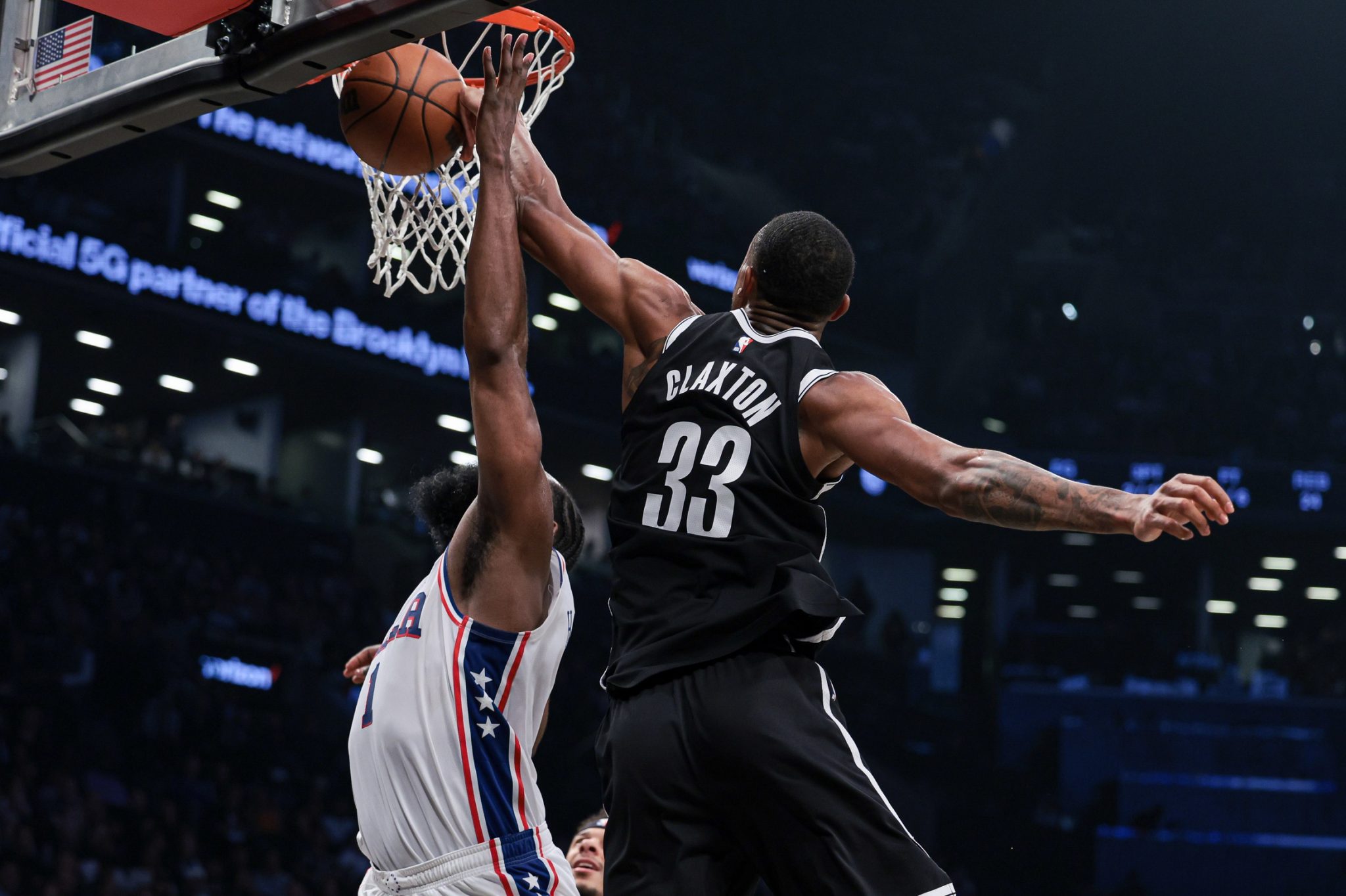 Nic Claxton block