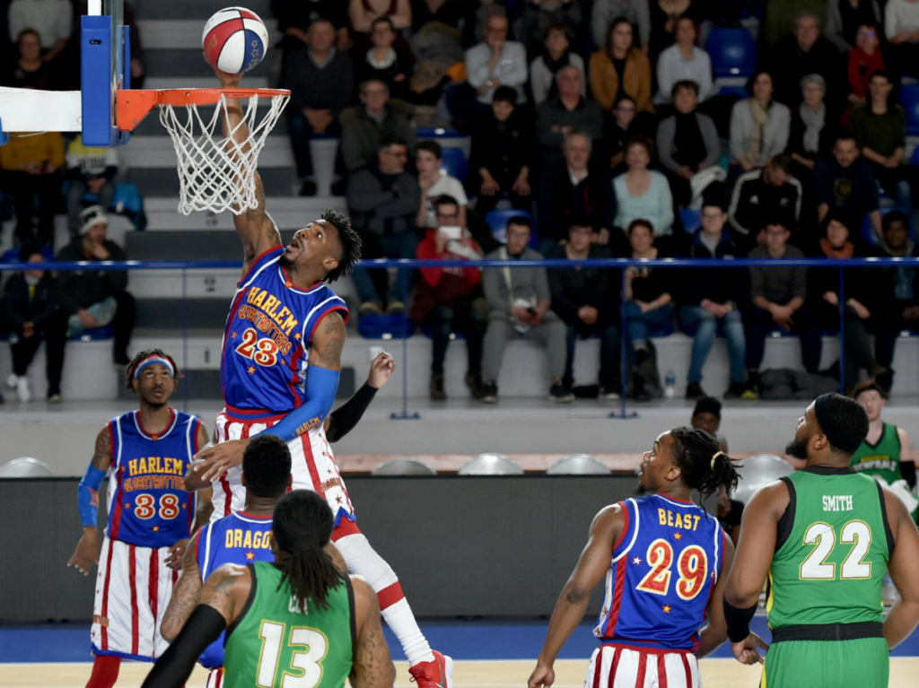 Les Harlem Globetrotters lors de leur show à Roanne en 2018 face aux Washington Generals.