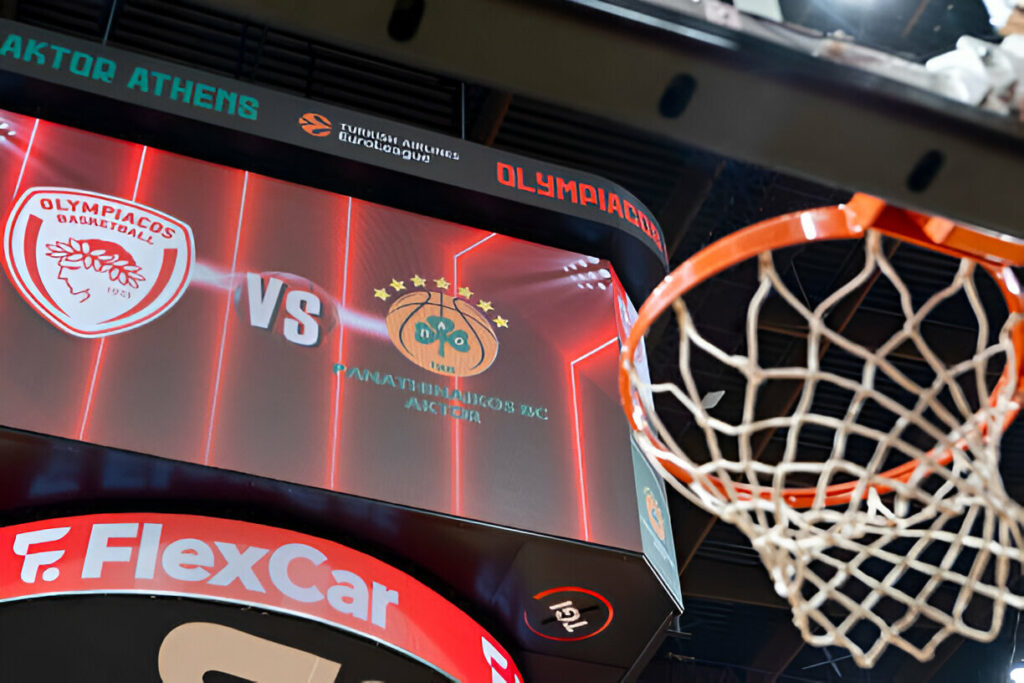 Est-ce qu'une autre équipe peut venir empêcher l'Olympiacos et le Panathinaikos de remporter un nouveau titre en Euroleague ? Crédit : Panagiotis Moschandreou via Getty Images.