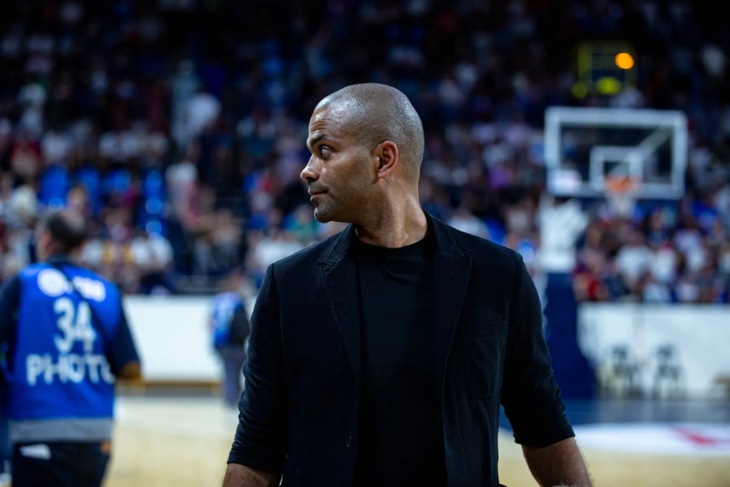 sur Le Roster. | Tony Parker l'investisseur : entre ambitions et turbulences