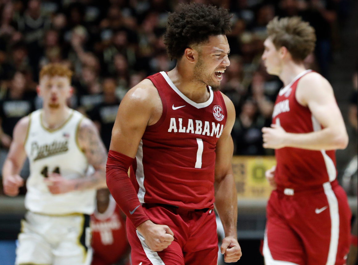 Mark Sears au premier plan en l'absence potentielle de Grant Nelson