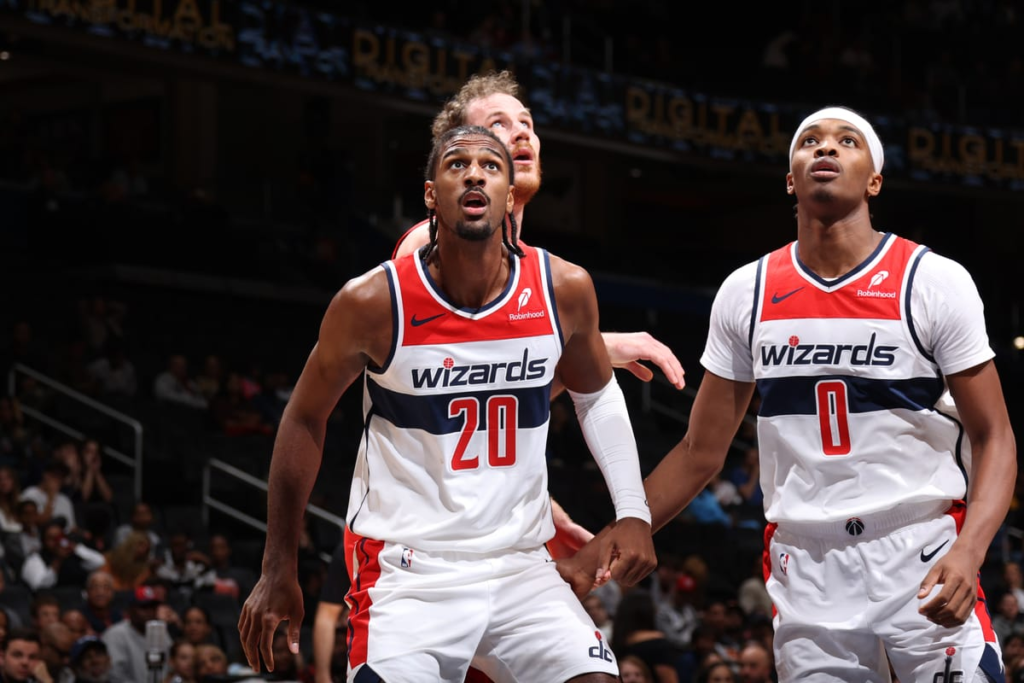 L'avenir des Wizards en bleu-blanc-rouge. Crédit : Stephen Gosling/Washington Wizards