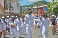 Lucas Duféal, espoir martiniquais porte la flamme olympique sur sa terre d'origine - Crédit : la1ere.franceinfo.fr Martinique
