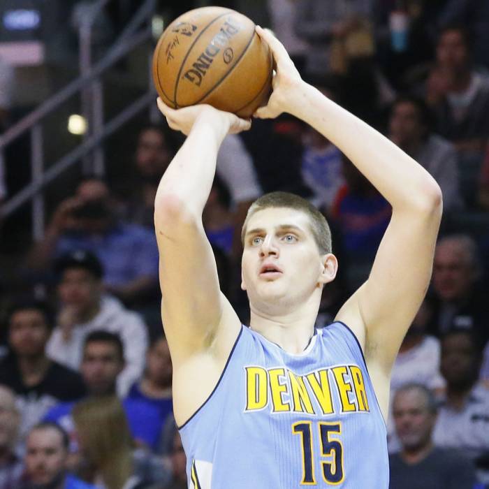 sur Le Roster. | Le fabuleux début de Nikola Jokić en NBA Nikola Jokić lors de sa saison 2015/2016. Crédit : Proballers