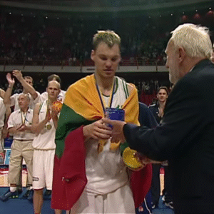 Saras dominates EuroBasket 2003 