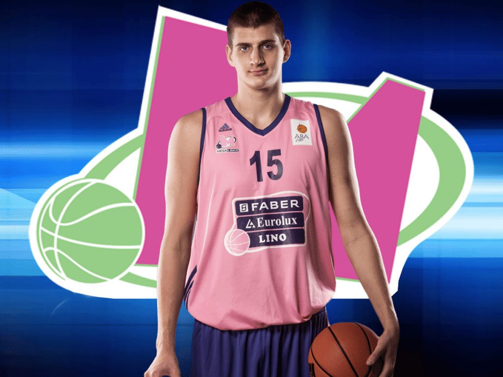 sur Le Roster. | Le fabuleux début de Nikola Jokić en NBA Nikola Jokić sous la tunique des Mega Leks. Crédit : Fadeway World