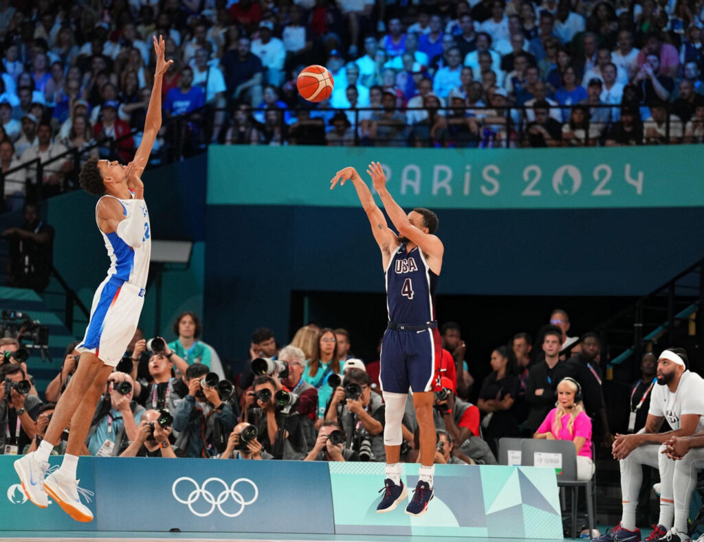Quel est le réel impact de la défense sur l'efficacité adverse à trois points ? Crédit : Garrett Ellwood via Getty Images
