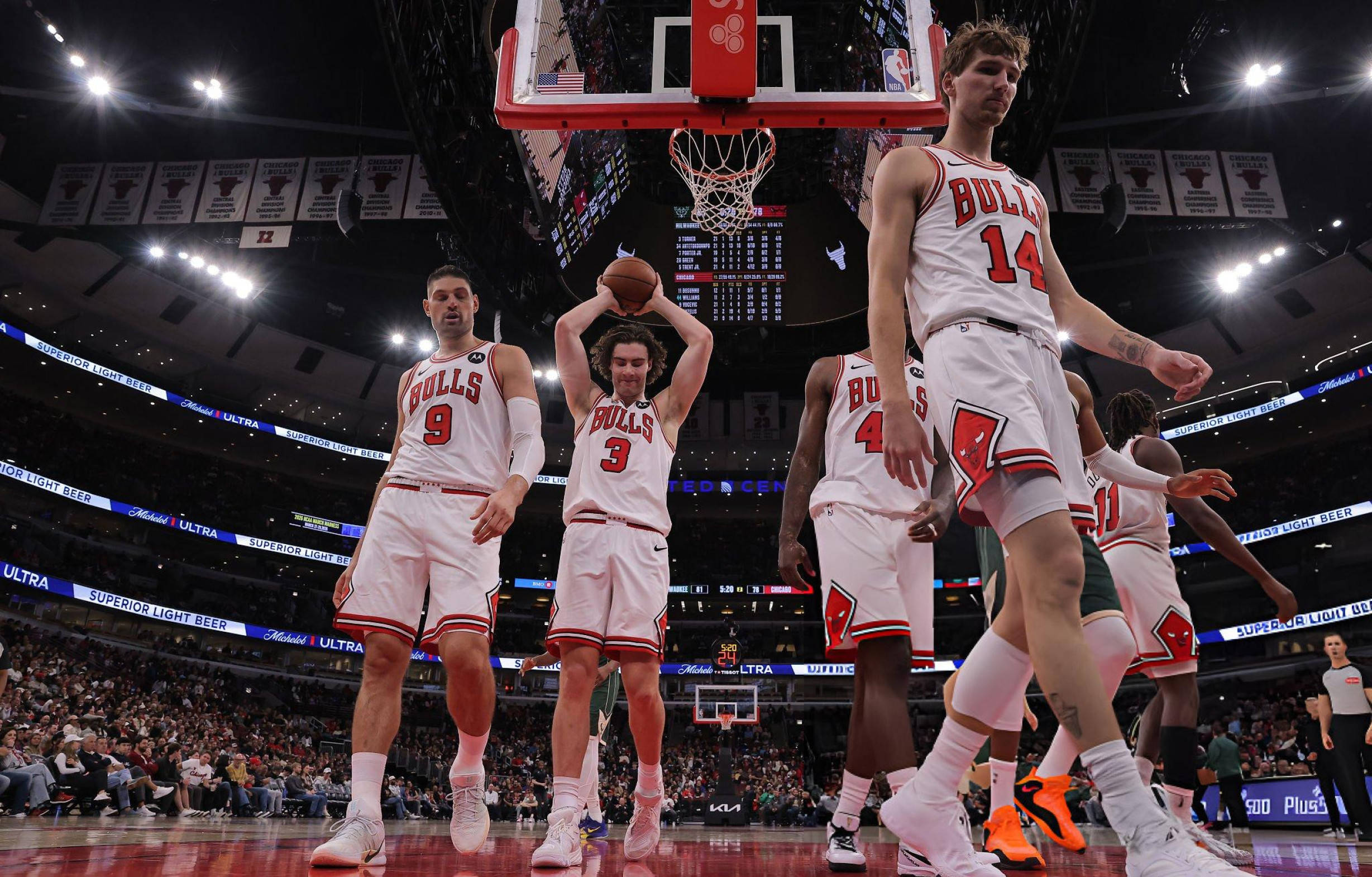 Les Bulls en route vers le play-in ou la lottery ? Crédit : Icon Sportswire via Getty Images