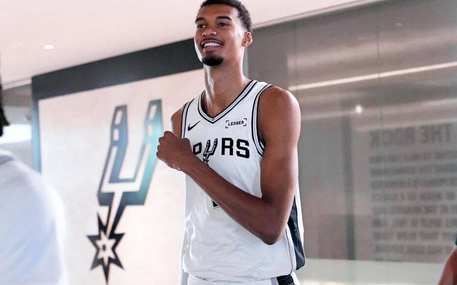 Sep 29, 2025; San Antonio, TX, USA; San Antonio Spurs forward-center Victor Wembanyama (1) enters the court before posing for photos and taking questions during Media Day at Victory Capital Performance Center in San Antonio. Photo by Scott Wachter/Imagn Images/SPUS/ABACAPRESS.COM