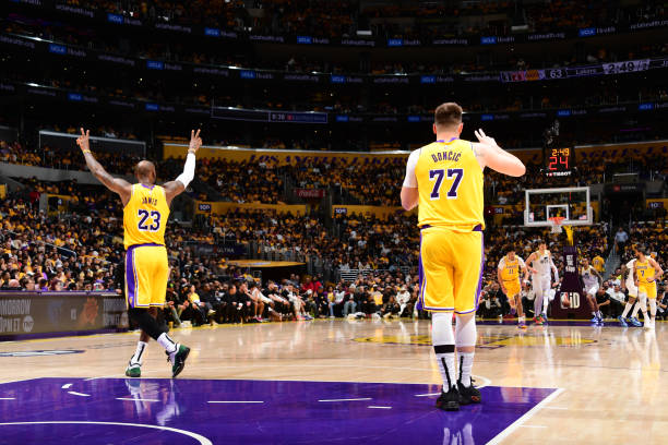 Ce duo peut-il amener les Lakers au titre dès cette saison ? 