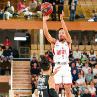 Bourg-en-Bresse fait tomber Monaco (89-91)