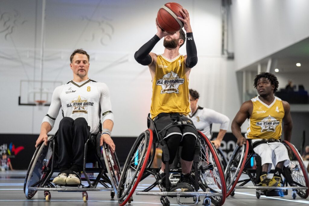 sur Le Roster. | Au Prisme de Bobigny, j’ai découvert le basket fauteuil et son premier All Star Game
