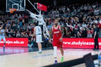 sur Le Roster. | L'Elan Chalon s'offre Badalone dans un Colisée bouillant