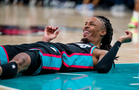 sur Le Roster. | Ja Morant : Le monstre dans l'ombre Ja Morant, Memphis