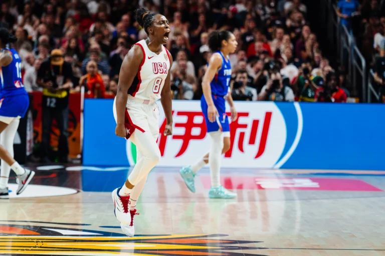 sur Le Roster. | Les Bleues vice-championnes du monde de basket