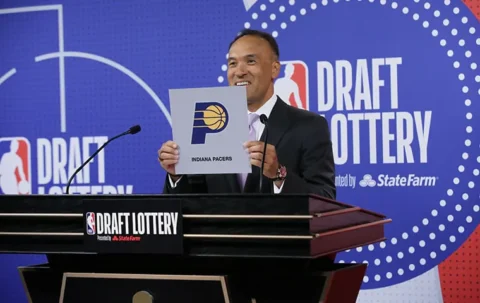sur Le Roster. | Le choix de draft des Pacers en 2029 expliqué Pacers Enter Draft Lottery with Eyes on Top Pick | Indiana Pacers