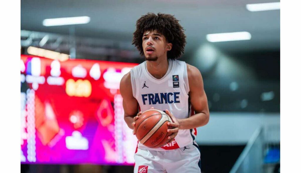 sur Le Roster. | Noa Kouakou-Heugue : la saison de la revanche Noa Kouakou-Heugue